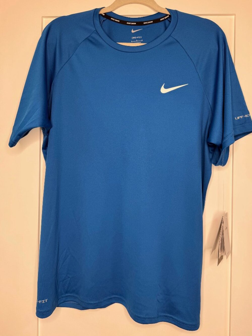 Nike Swim Men's Dri-FIT UPF 40+ Shirt Blue Size Large